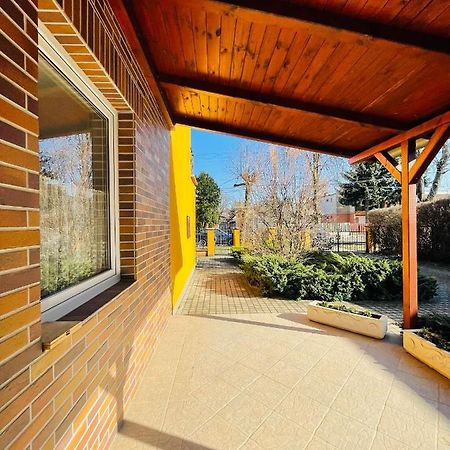 Gabi Haz Apartmanok*** Hajdúszoboszló Extérieur photo