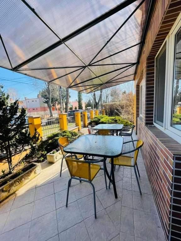 Gabi Haz Apartmanok*** Hajdúszoboszló Extérieur photo